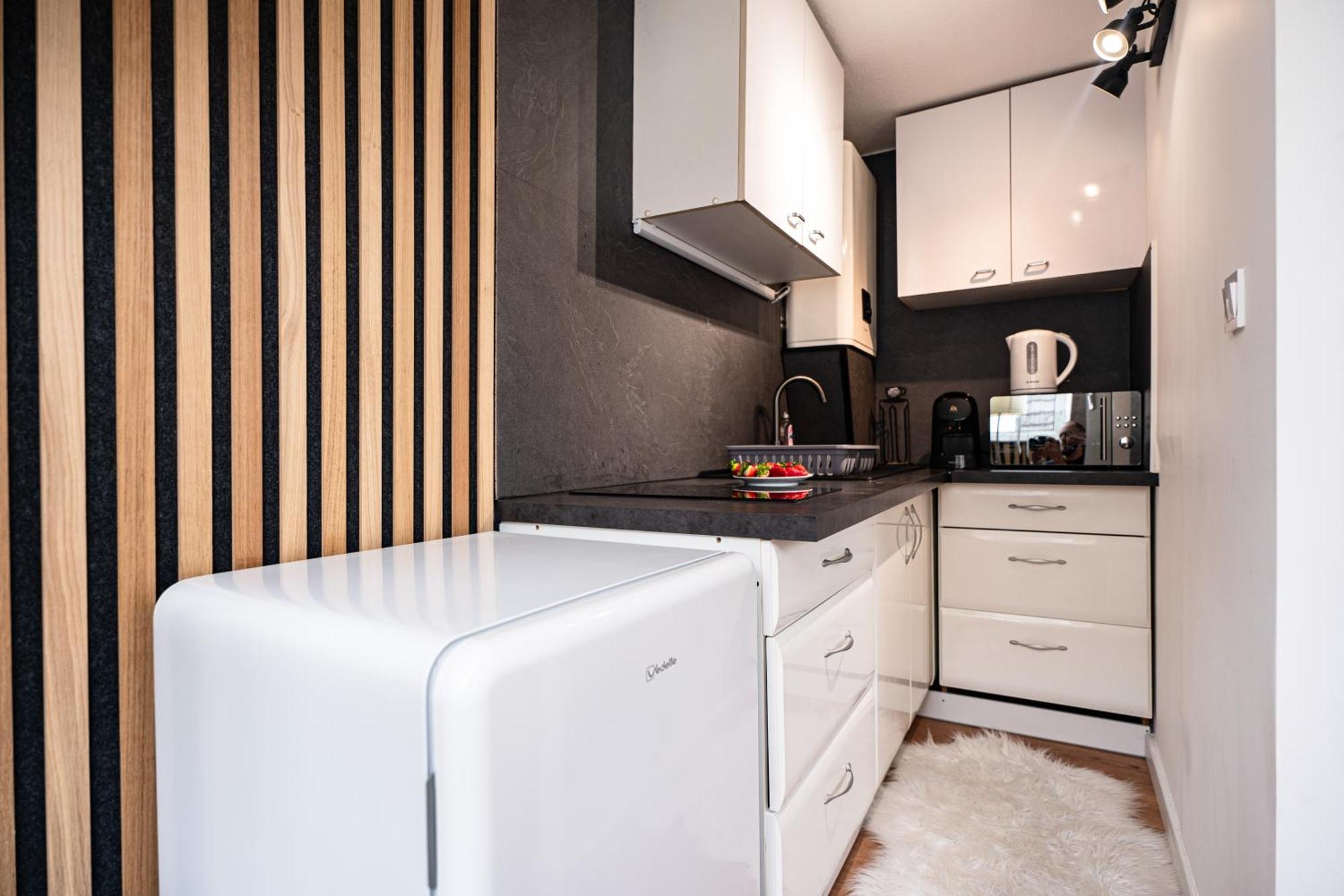 Moderne T2 Centre Sauna Wifi Home Office Netflix Strasbourg Exteriör bild